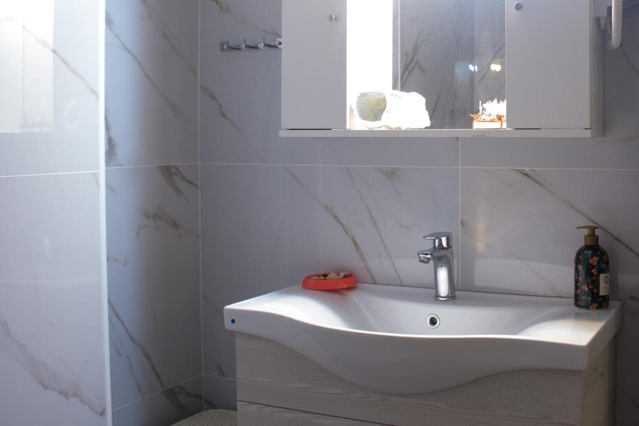 Marial City Apartment Chania Chrissi Akti Chania Exterior foto