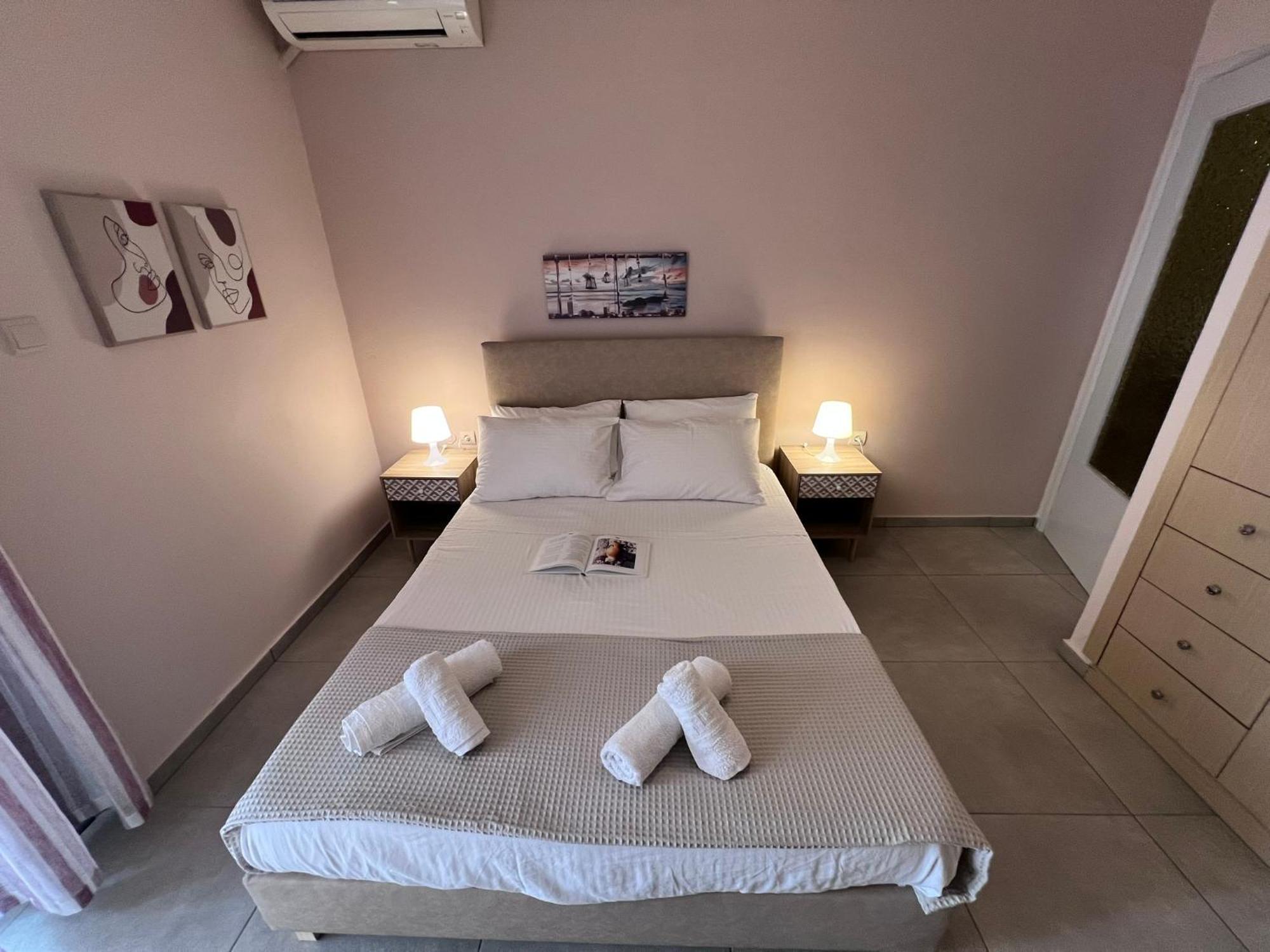 Marial City Apartment Chania Chrissi Akti Chania Exterior foto