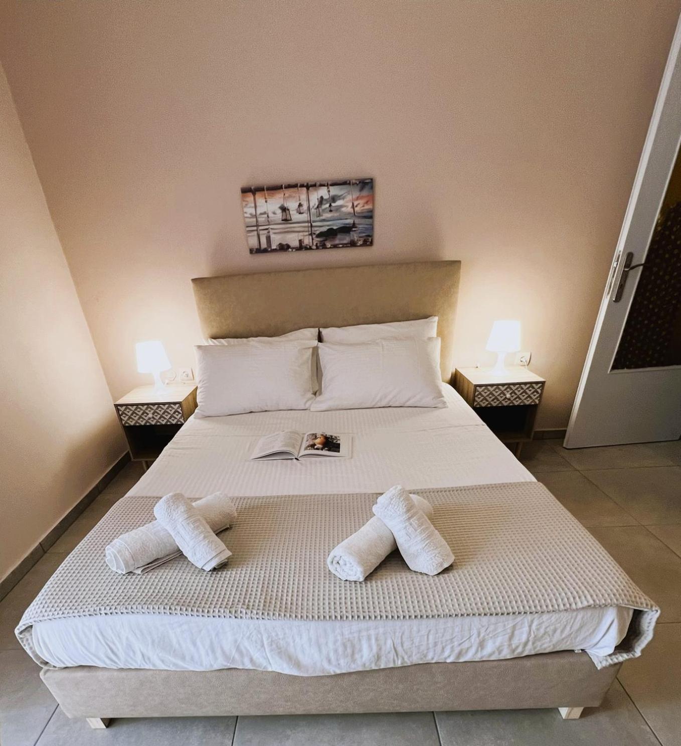 Marial City Apartment Chania Chrissi Akti Chania Exterior foto
