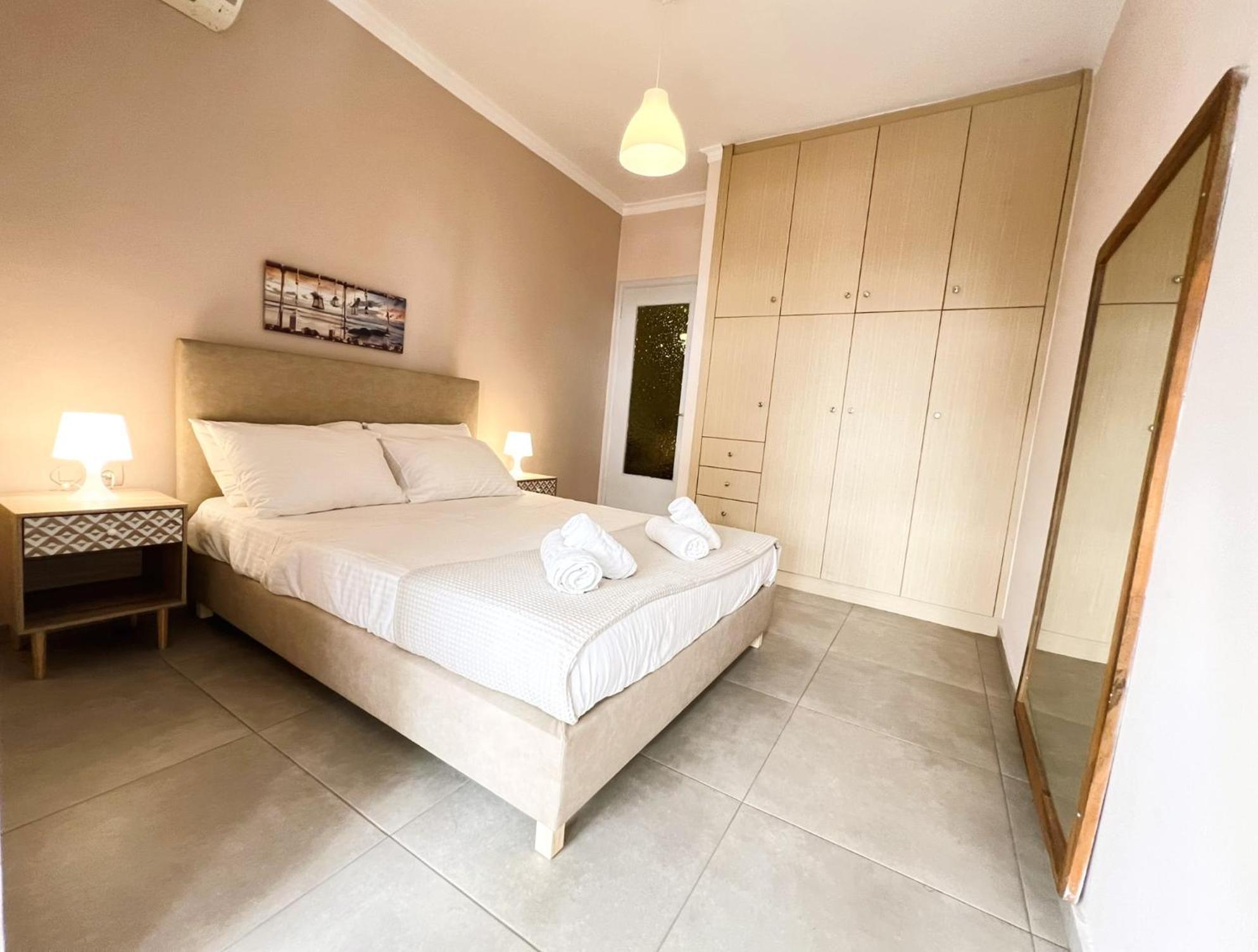Marial City Apartment Chania Chrissi Akti Chania Exterior foto