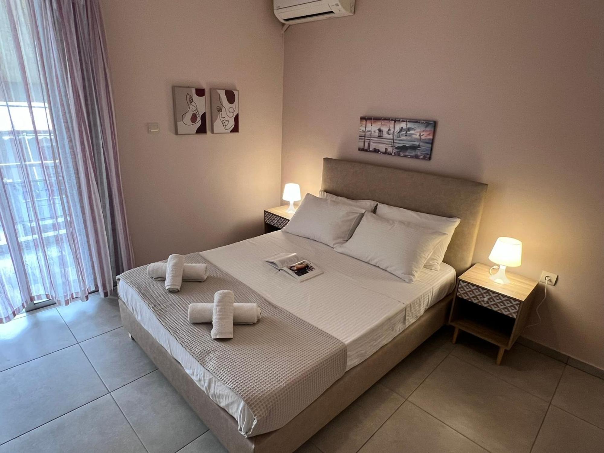 Marial City Apartment Chania Chrissi Akti Chania Exterior foto